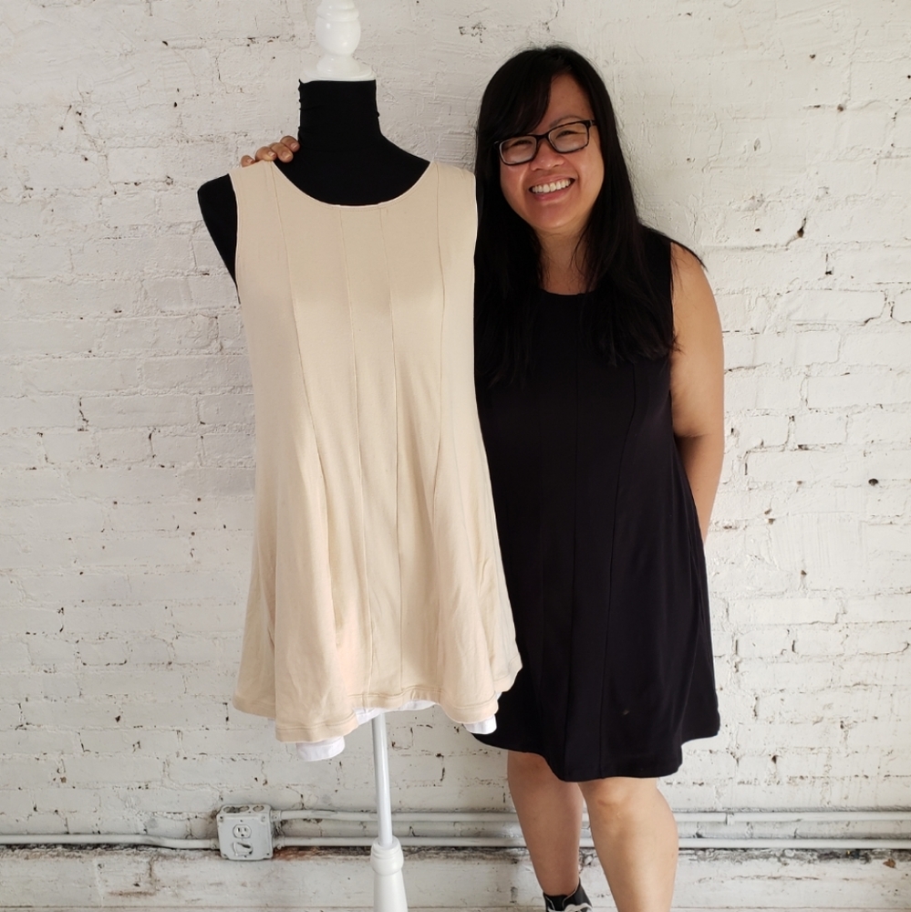 NWT Med or Large Jennyvi Black Reversible Dress